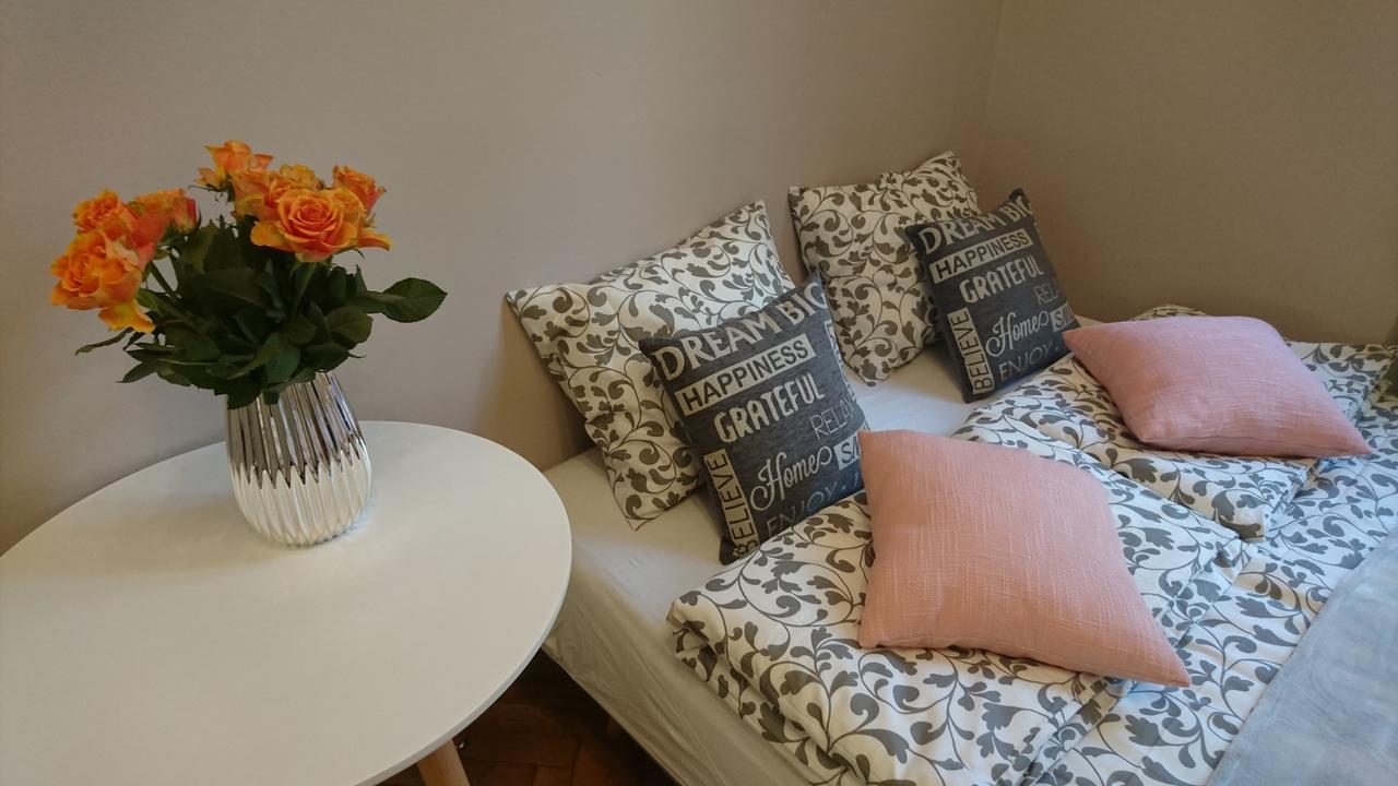 Ok Home Apartments クラクフ エクステリア 写真
